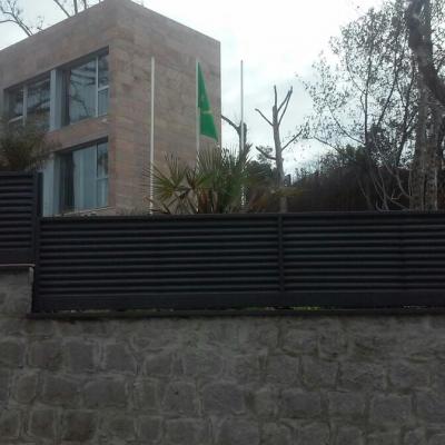 embajada 11